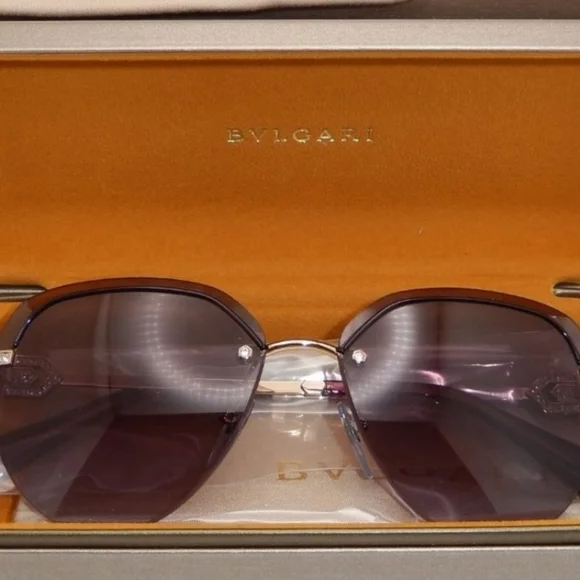 Bulgari Sunglasses (never worn) Bulgari 832 502/18 Bvlgari Vintage Tortoise sunglasses Women  main image 2